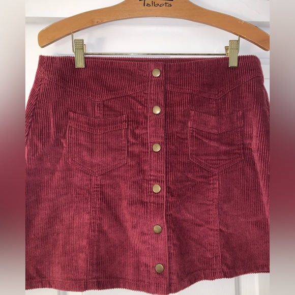 She and Sky Corduroy Skirt - Picture 3 of 4